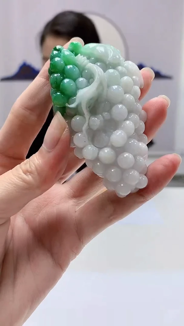 【闪购商品】定制翡翠未镶嵌4902zm-毛货挂件108葡萄
