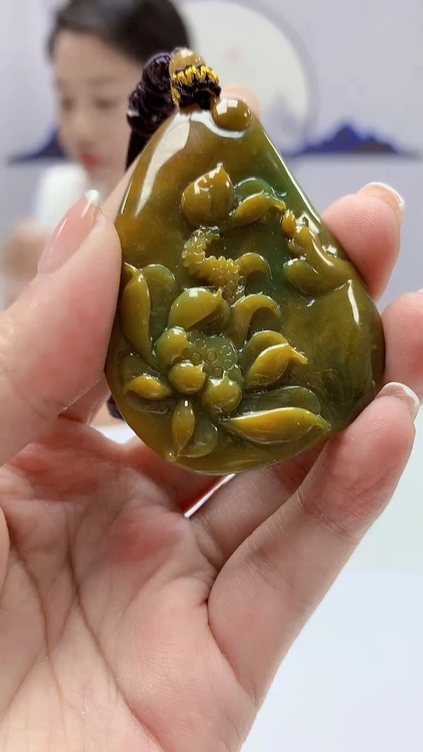 【闪购商品】定制翡翠未镶嵌4902ms-毛货69荷叶鱼