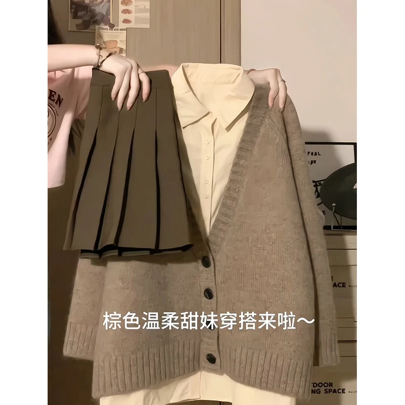 美拉德学院风套装女秋冬2024新款小个子衬衫+毛衣+百褶裙套装