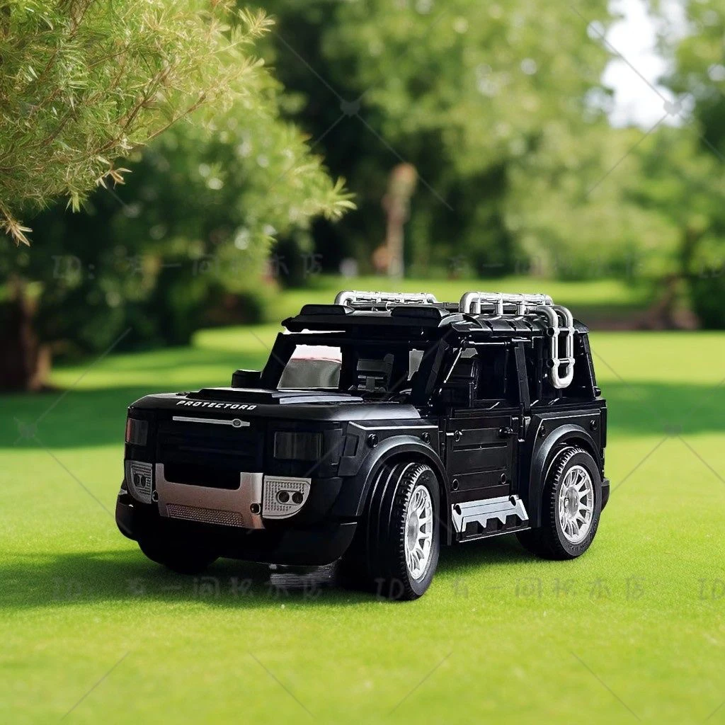 黑色路虎越野车积木车大号比例拼搭模型车男孩女孩礼物解压玩具