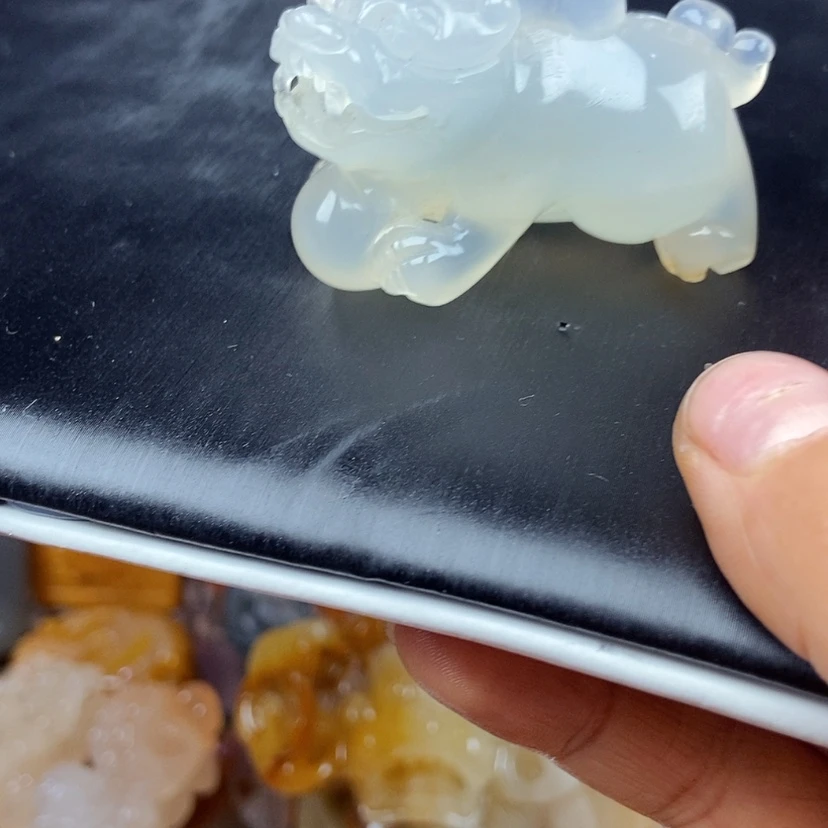 【闪购商品】石英质玉(黄龙玉)颈饰未镶嵌