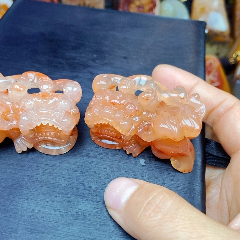 【闪购商品】石英质玉(黄龙玉)颈饰未镶嵌
