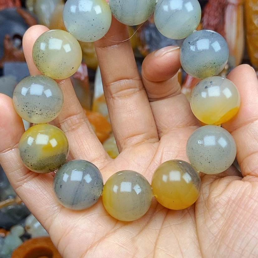 【闪购商品】石英质玉（黄龙玉）颈饰未镶嵌