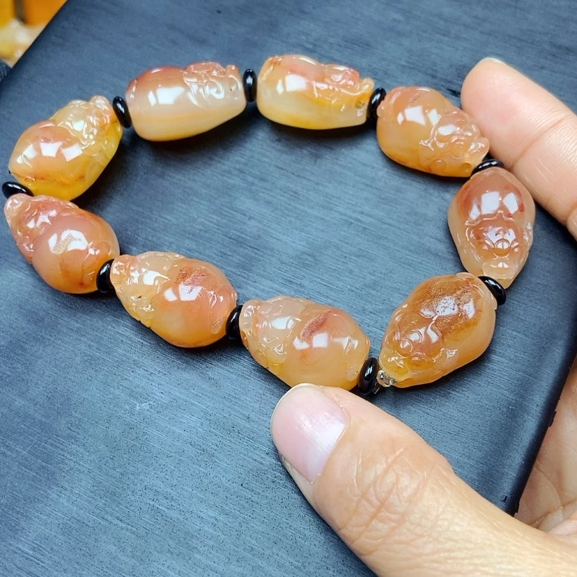 【闪购商品】石英质玉（黄龙玉）颈饰未镶嵌