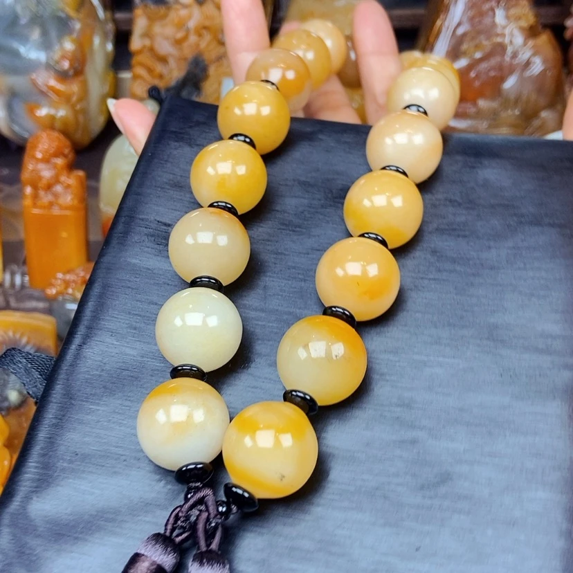【闪购商品】石英质玉(黄龙玉)颈饰未镶嵌
