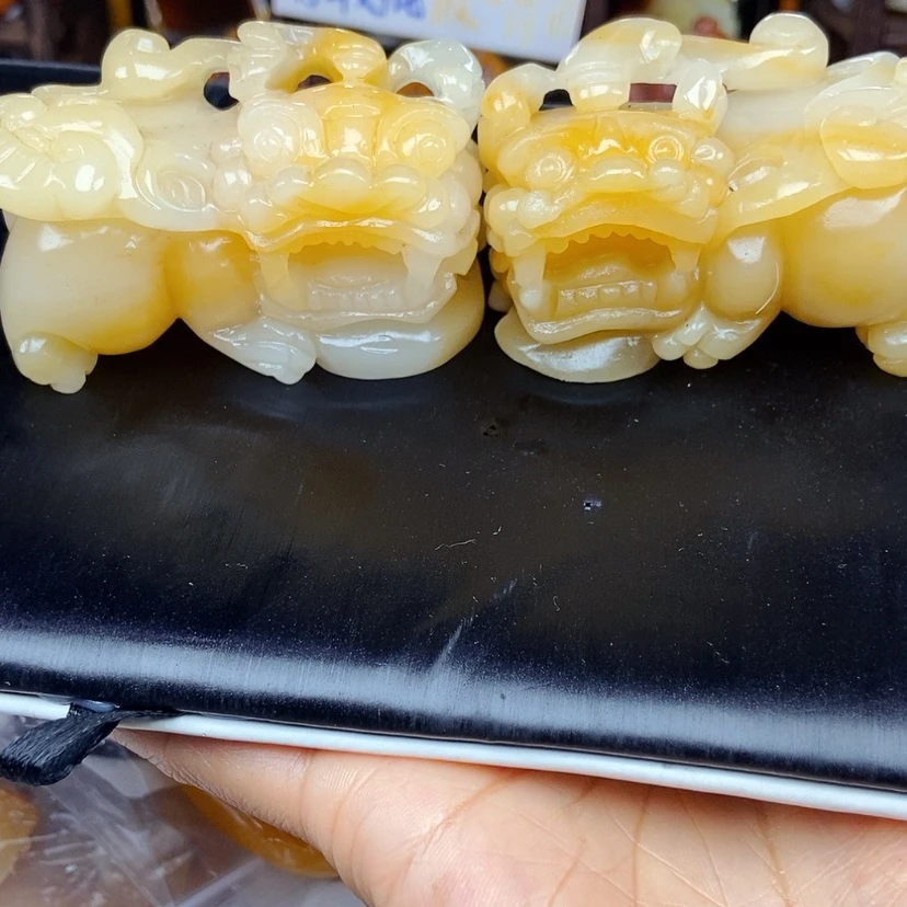 【闪购商品】石英质玉（黄龙玉）颈饰未镶嵌