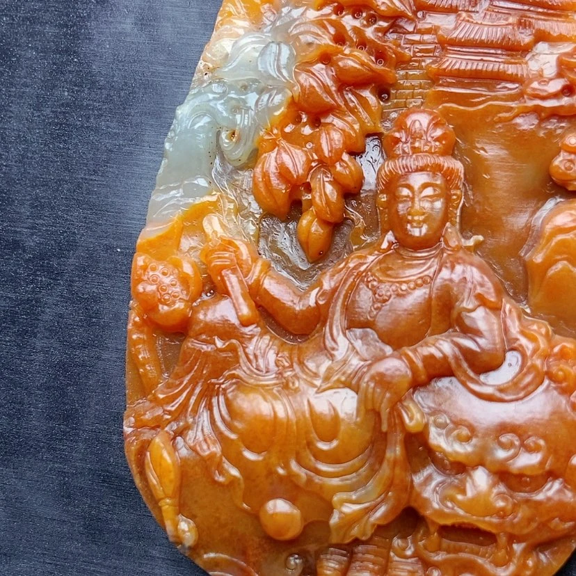 【闪购商品】石英质玉(黄龙玉)颈饰未镶嵌