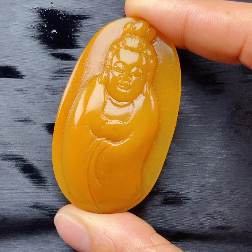 【闪购商品】石英质玉（黄龙玉）颈饰未镶嵌