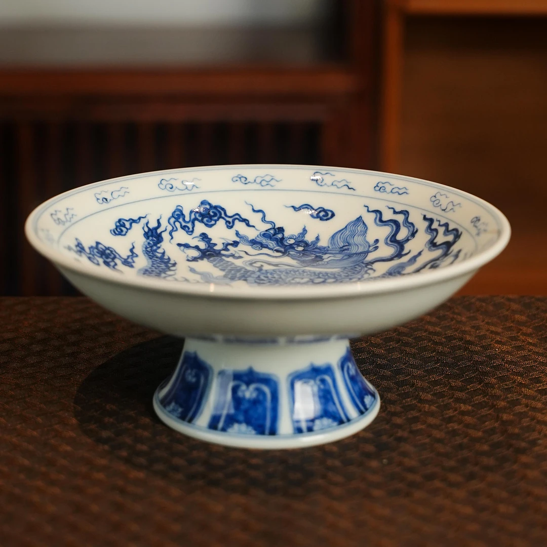 占春生窑青花龙纹高足果盘