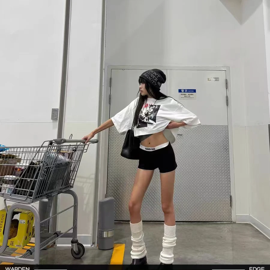 韩好甜WARDEN EDGE 黑色外穿超短裤女夏低腰显瘦辣妹包臀休闲热裤