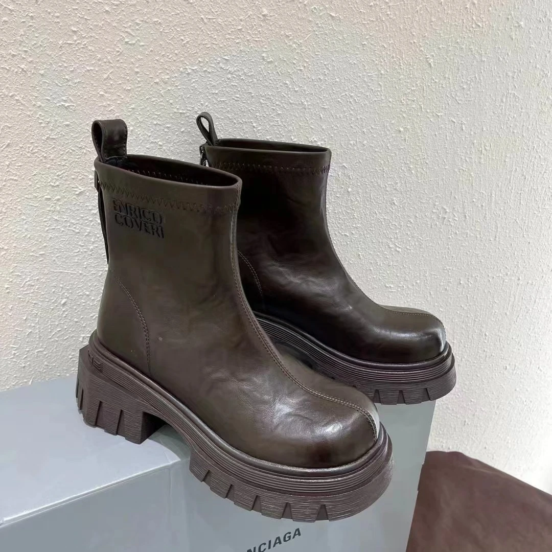 2024秋季英伦风靴子厚底机车马丁靴