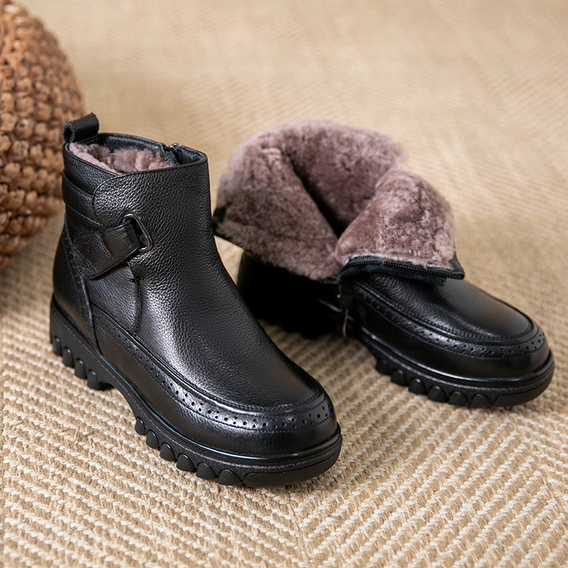 真皮毛一体女鞋东北大棉鞋冬季保暖户外休闲软底短靴加厚皮鞋厚底