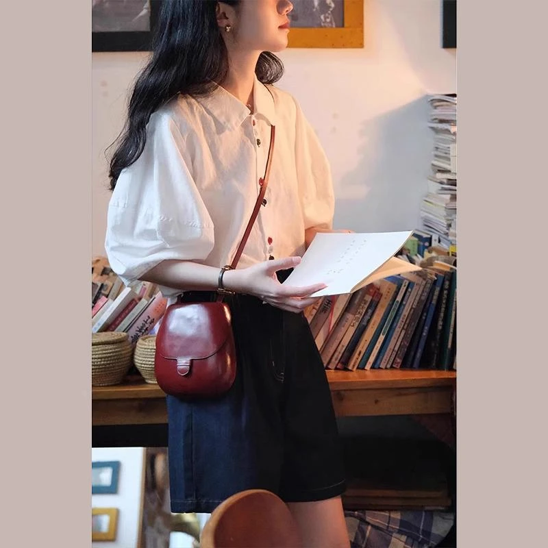 2024新款法式白色泡泡袖短袖衬衫夏季女装宽松设计感半袖衬衣上衣