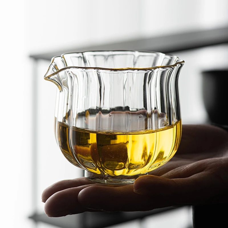透明耐热玻璃公道杯小号禅意莲花匀杯公杯单个无把手分茶器茶海