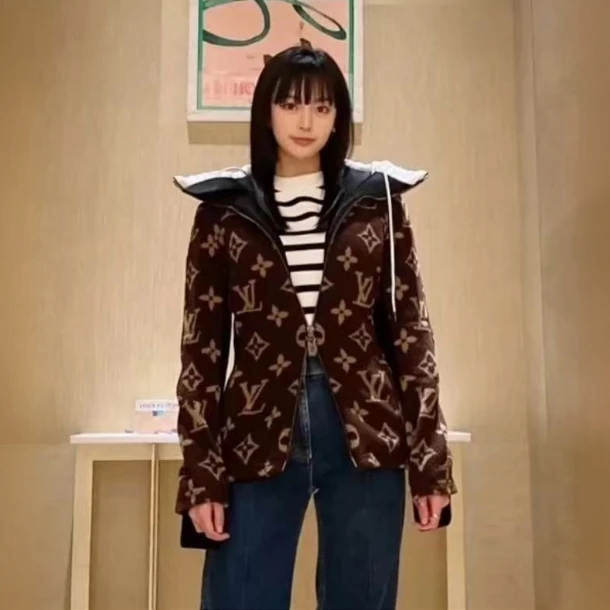 99新 LouisVuitton/路易威登 汤汤/P234864961/泰迪熊外套36码