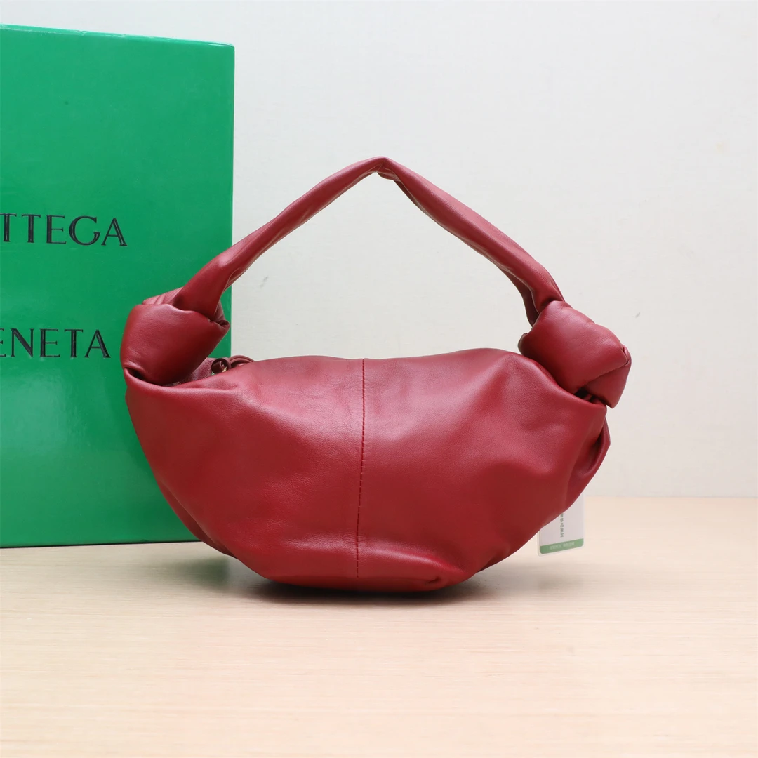 95新 BOTTEGA VENETA/葆蝶家 手提包 23 红色 皮革C P234968271
