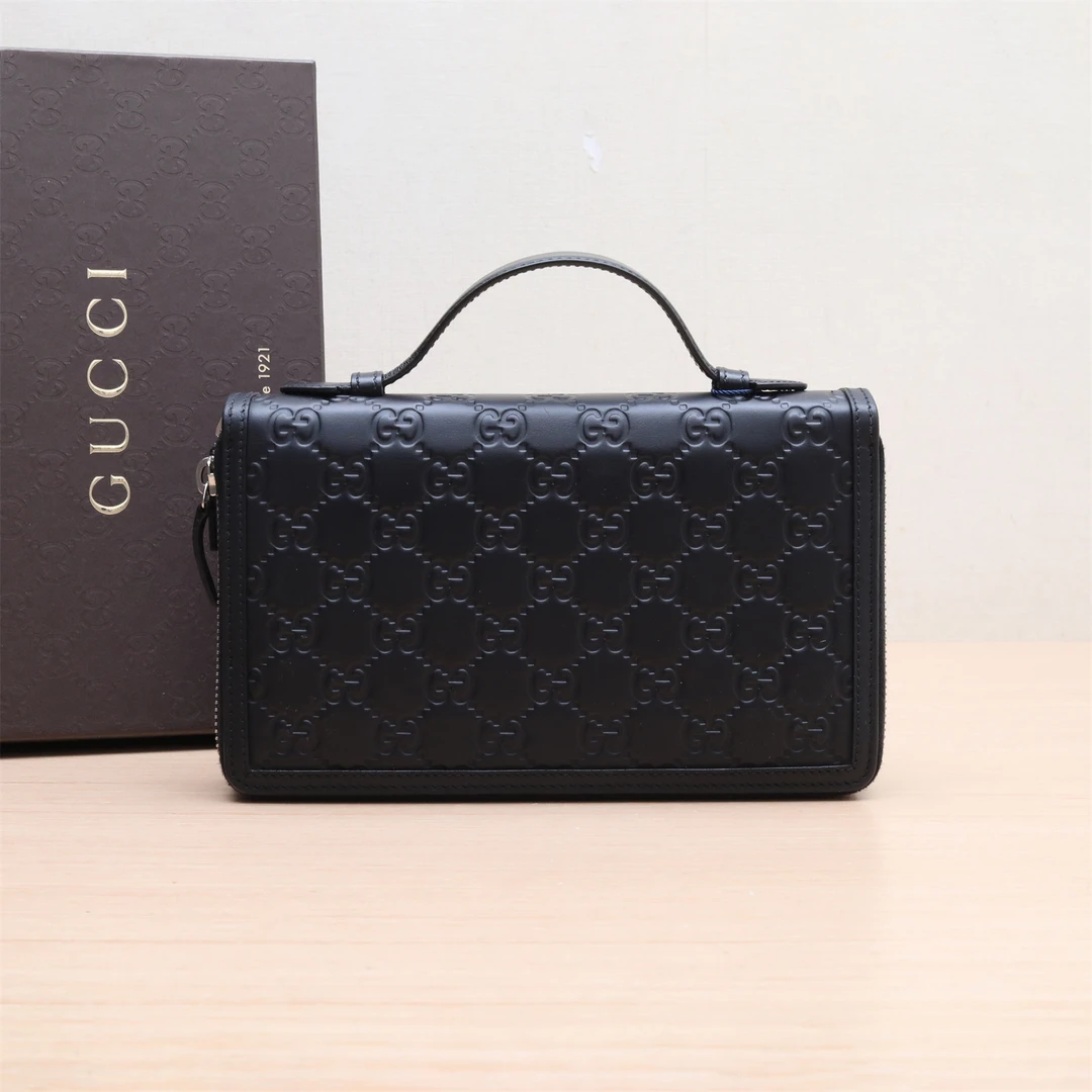 99新 GUCCI/古驰 黑色全皮压纹 手提 钱包 黑色 皮革C P234968018