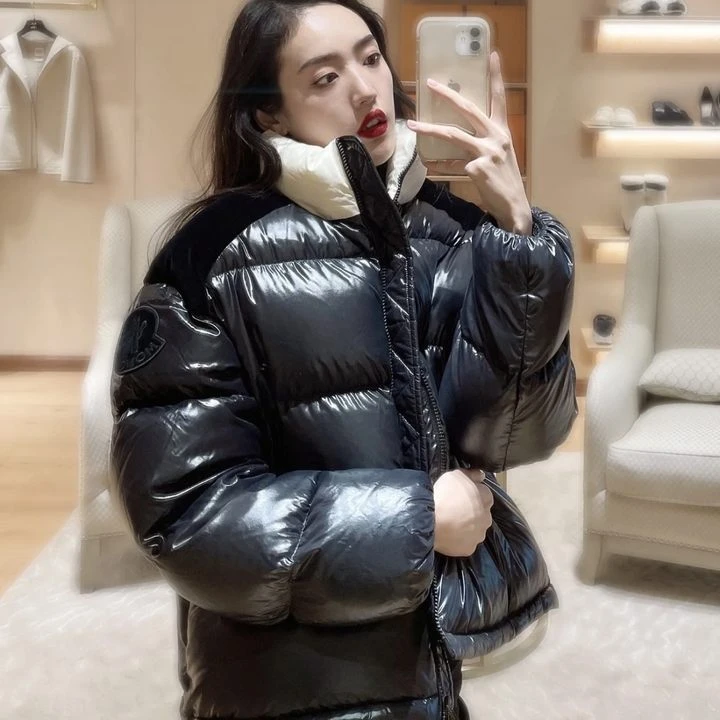 全新未使用 MONCLER 积分-100/汤/P244589638/logo羽绒外套 TG0