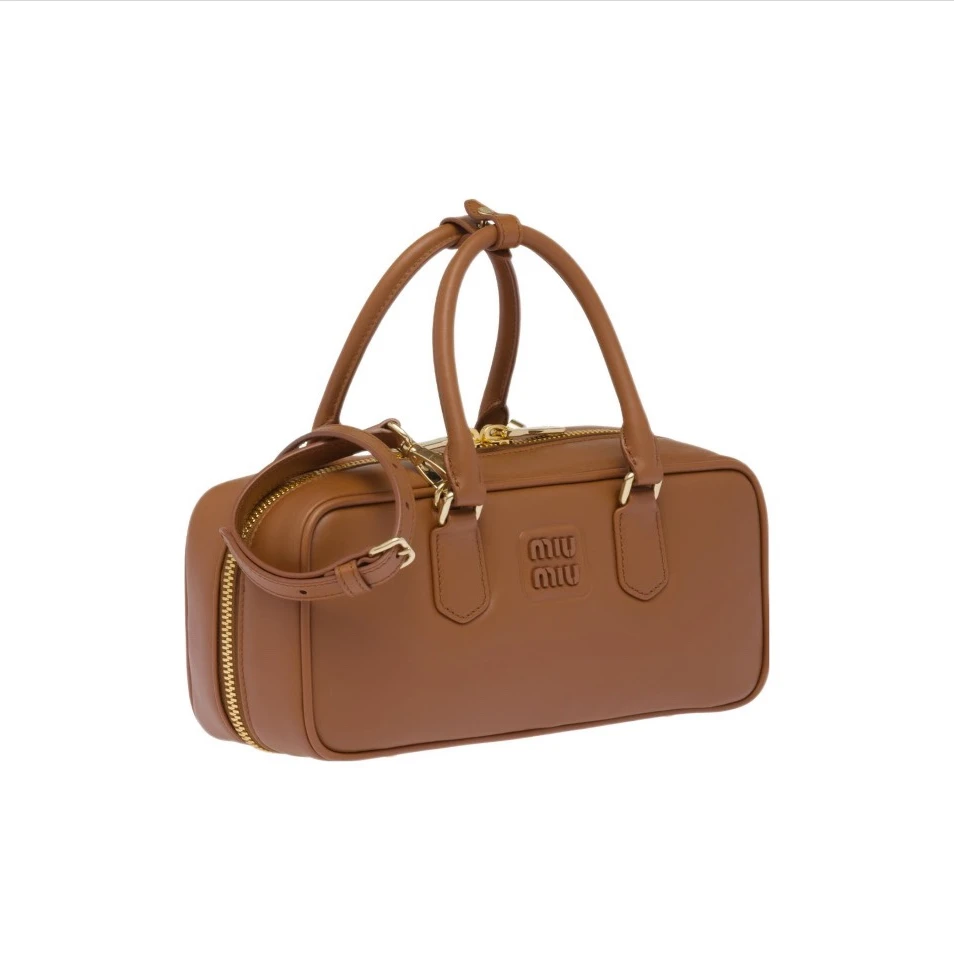 全新未使用 MIU MIU/缪缪 Arcadie 焦糖色 大号 斜挎包 TP026254