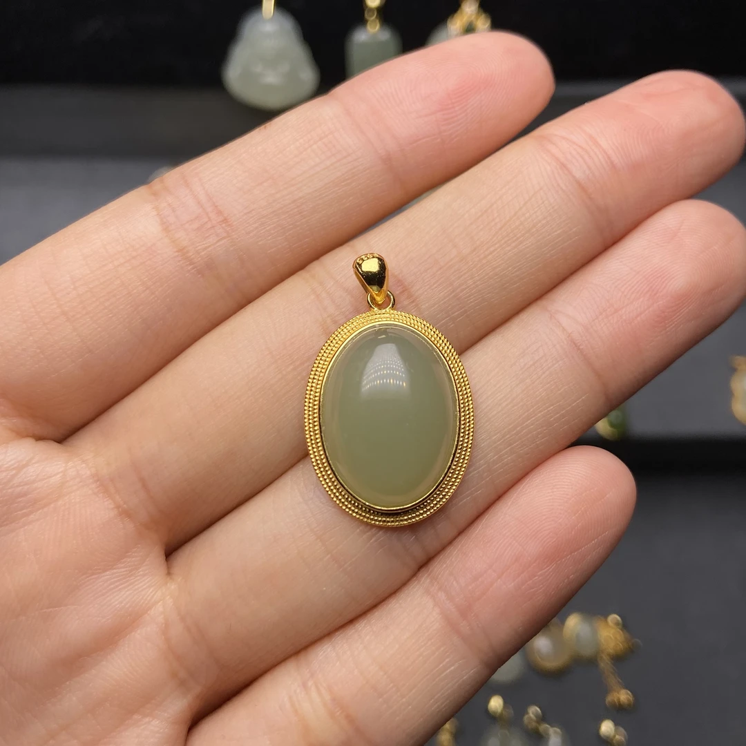 和田玉 S925银镶嵌 鸽子蛋