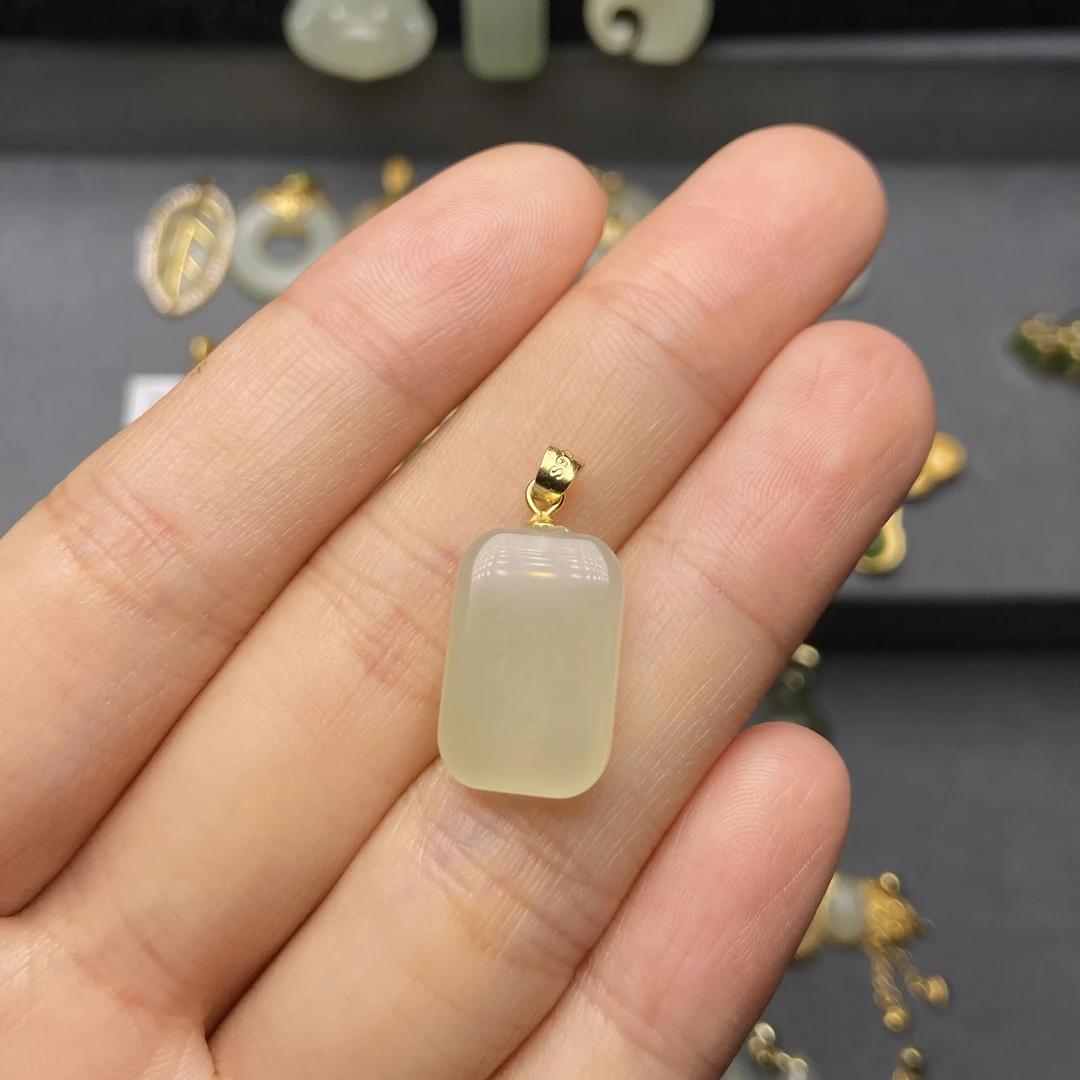 和田玉 S925银镶嵌 无事牌白