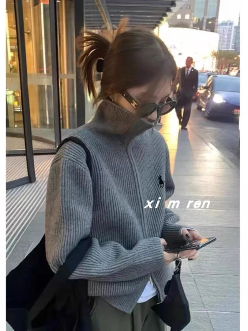 5890 氛围感红色毛衣外套女秋冬新针织开衫宽松慵懒风外套