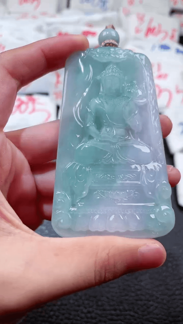 【闪购商品】翡翠颈饰未镶嵌00016469