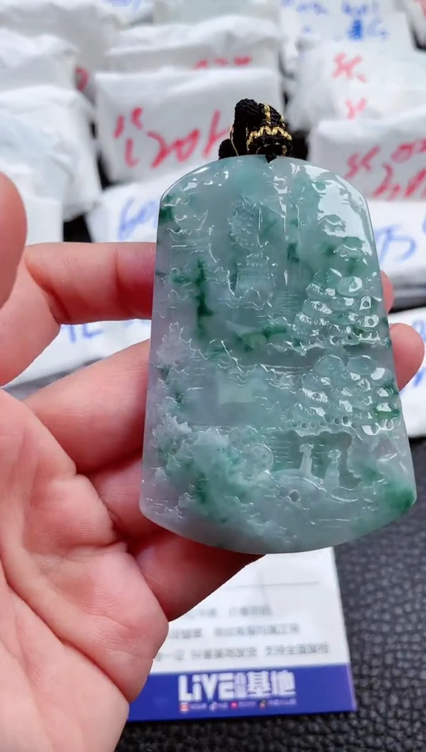 【闪购商品】翡翠颈饰未镶嵌00004086