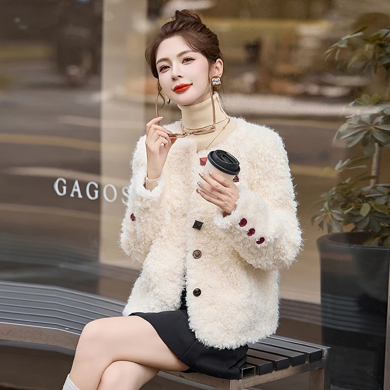 轻奢小香风外套女秋冬新品小个子女款减龄设计感短款百搭加宽上衣