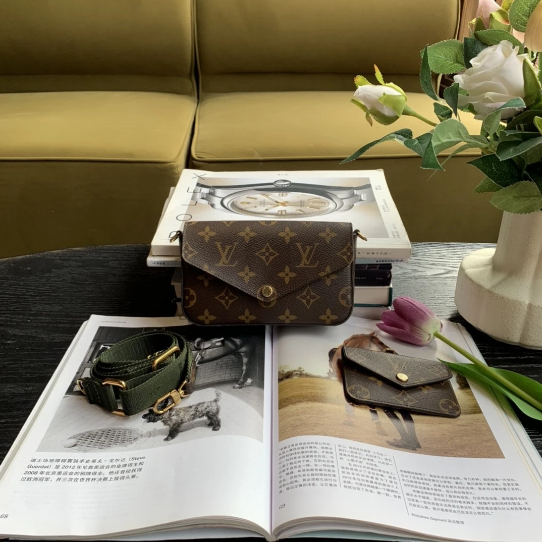 95新 LouisVuitton/路易威登 Lv 新款老花 三合一 斜挎包/sp14879