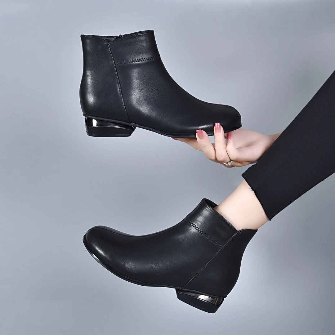 牛皮短筒小裸靴2024年秋冬新款真皮圆头低跟百搭加绒防滑妈妈棉靴