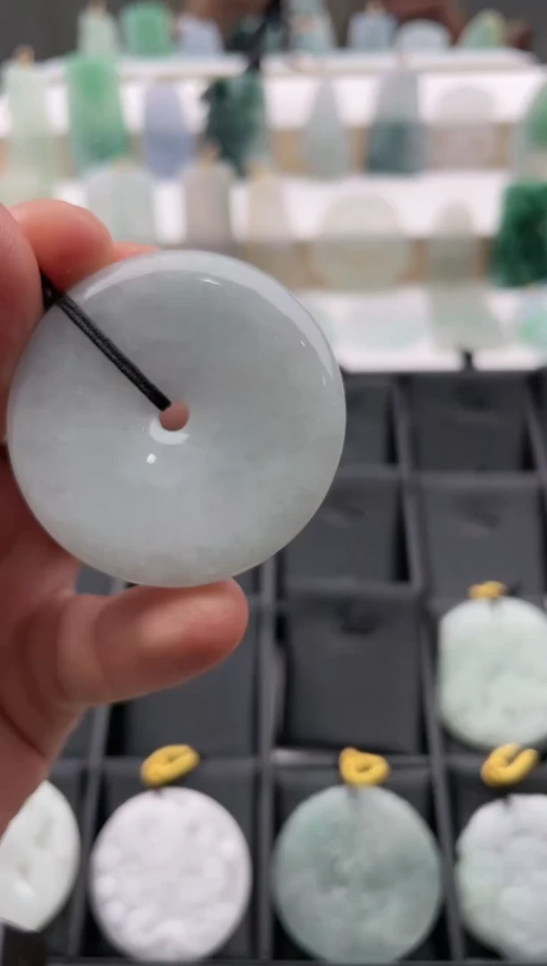 【闪购商品】翡翠颈饰未镶嵌....11/7/58