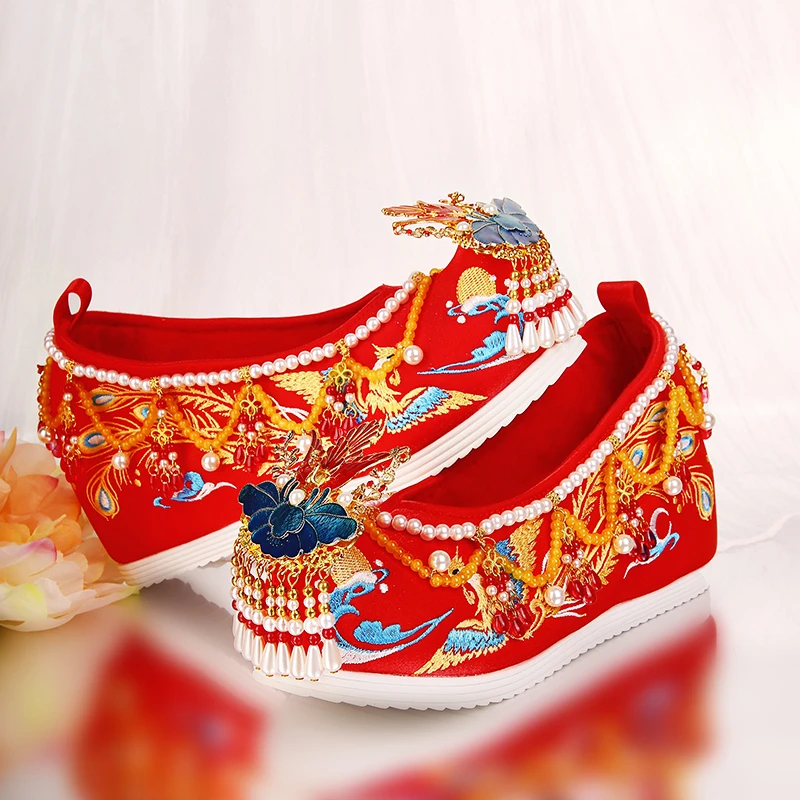 七月荷原创婚鞋【燕婉之欢】秋冬新款 大红色流苏秀禾结婚新娘 流苏