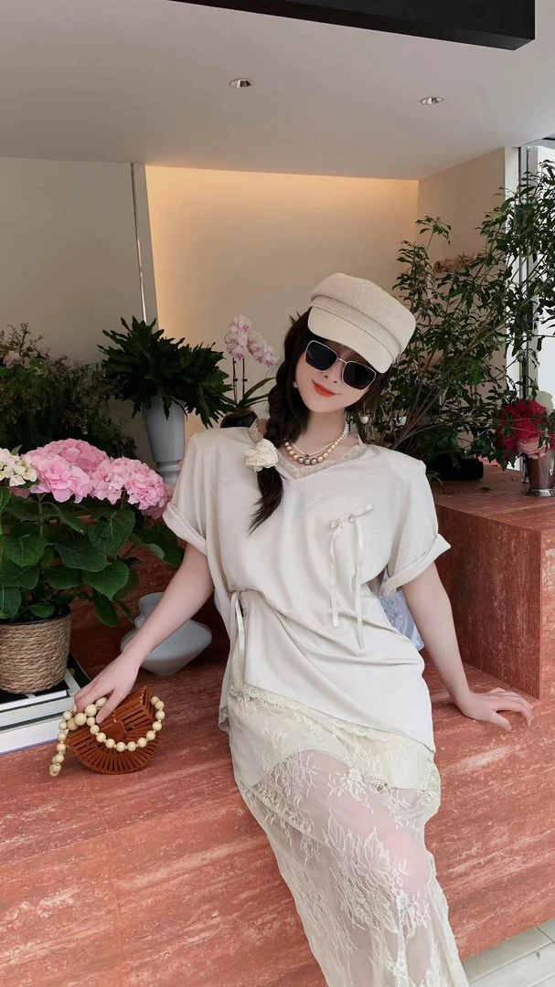 SISTER姐妹家【清新雅丽】轻奢简约蝴蝶结T+蕾丝裙套装