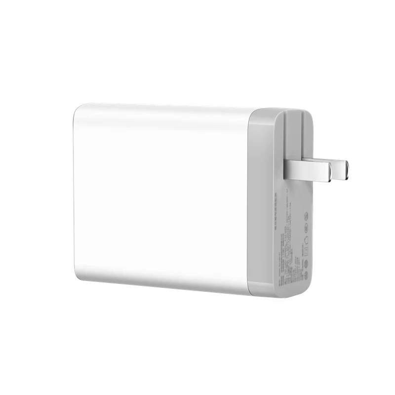 未使用 华硕 a豆100W氮化镓便携充电器 四口快充 90°折叠脚