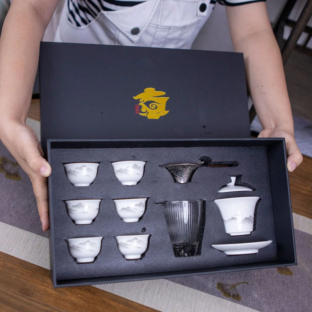 高档陶瓷盖碗羊脂玉瓷功夫茶具悬停可旋转大号泡茶杯茶具礼盒套装