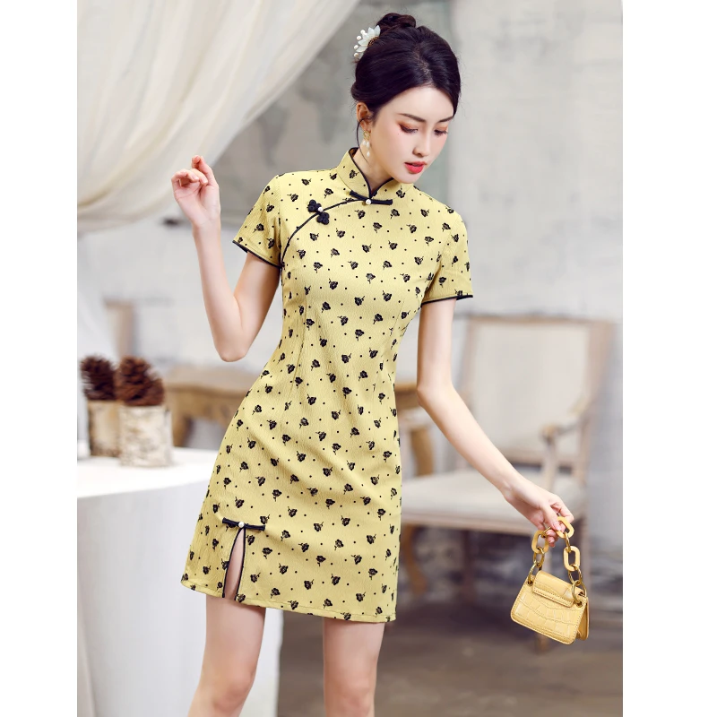 黄色送考高考旗袍裙女2025新款年轻款少女改良高端气质小个子遮肚