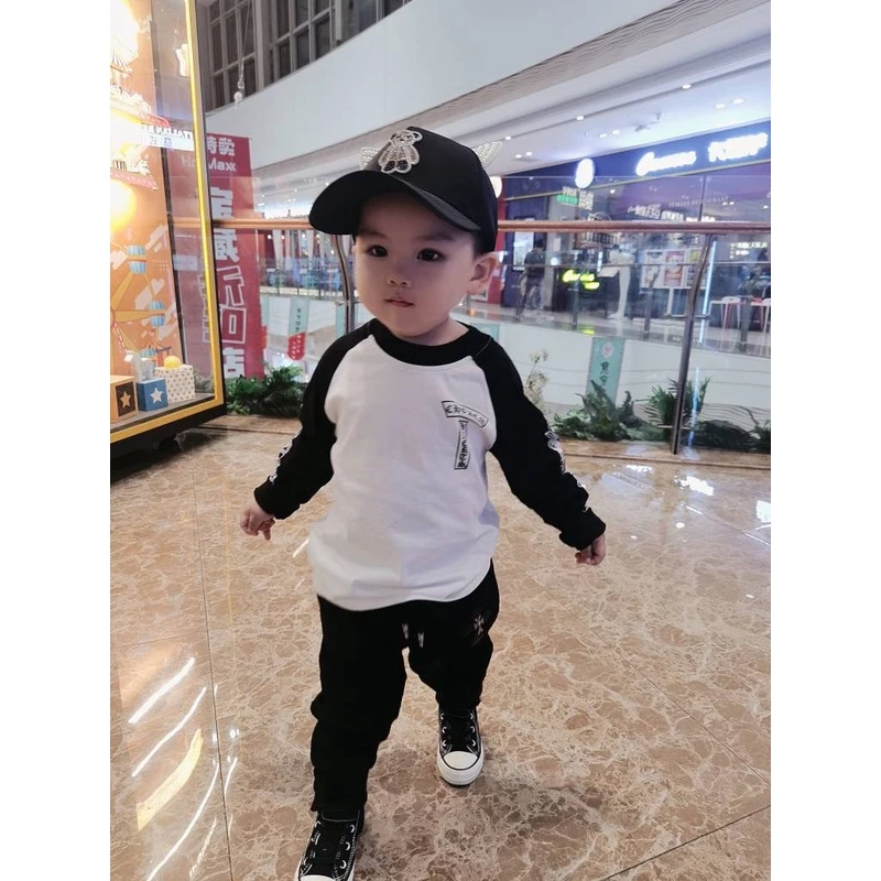 -亿洋潮牌童装“午夜街道”儿童限量款T恤长袖MQ16