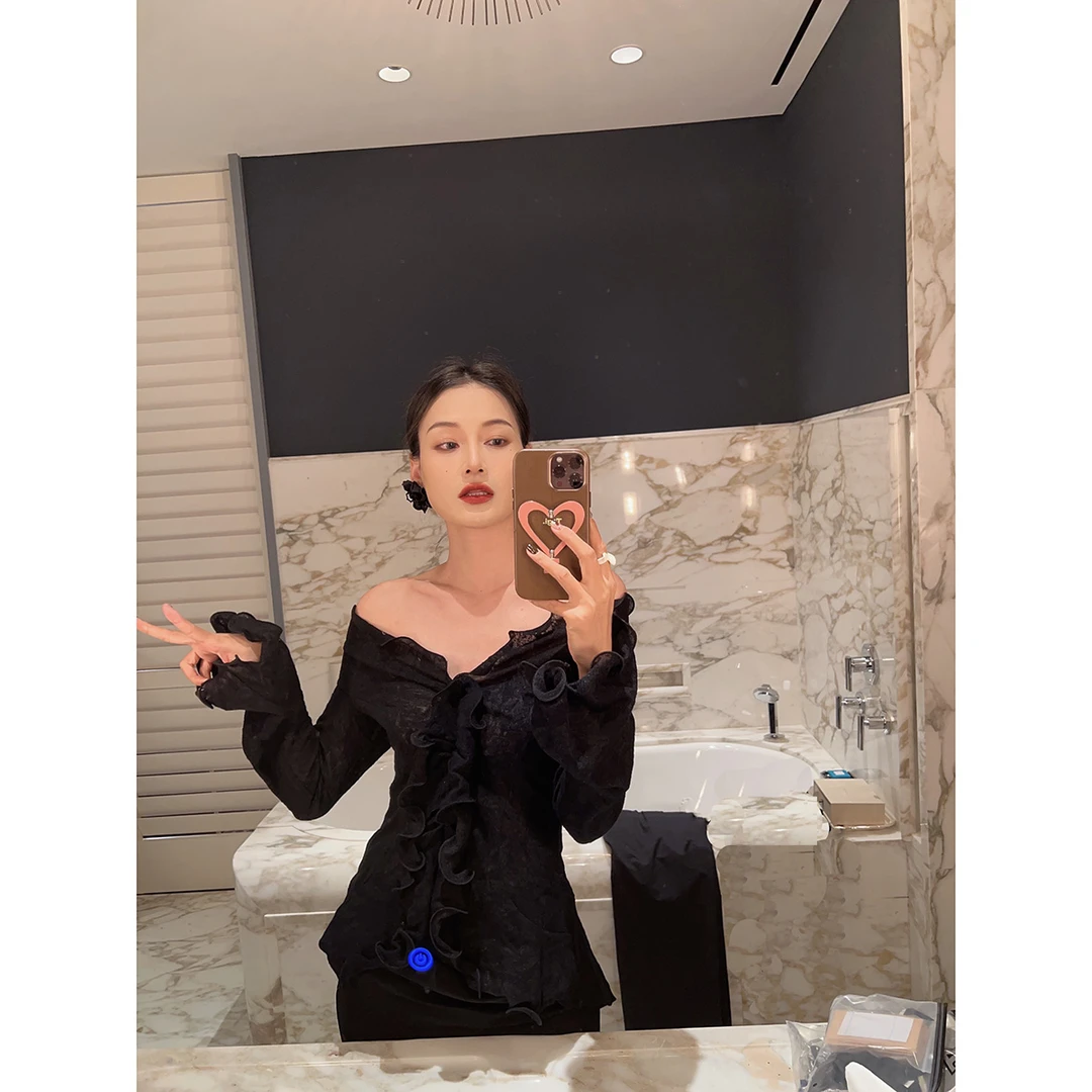 1423【黑暗天使】不规则荷叶边喇叭袖羊毛上衣