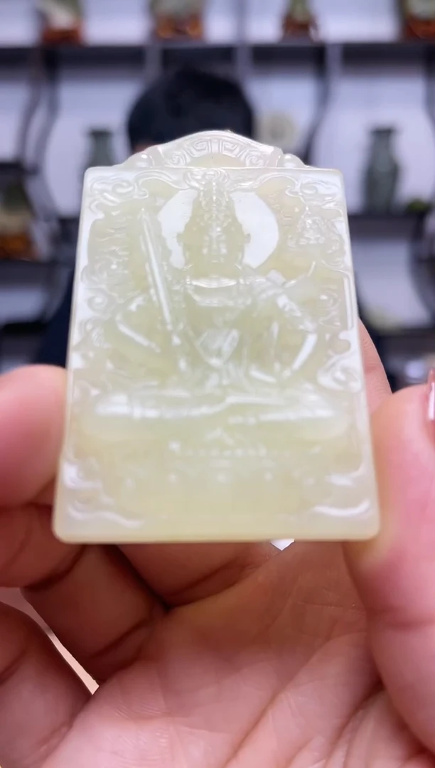 【闪购商品】蛇纹石玉颈饰合金精美岫玉拍一随发