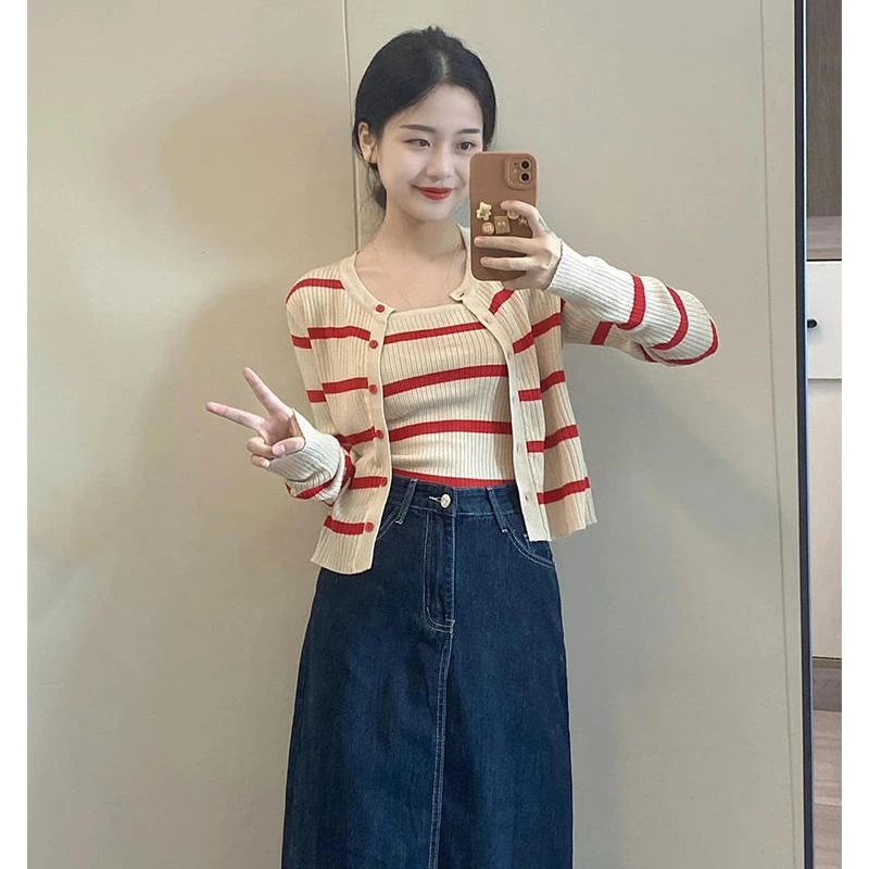 【现货】早秋叠穿气质纯欲条纹长袖针织套装女显瘦辣妹开衫两件套