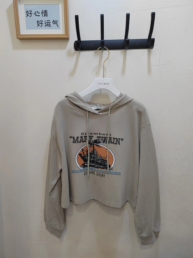 麦寻秋装短款连帽卫衣wysgp001衣长46