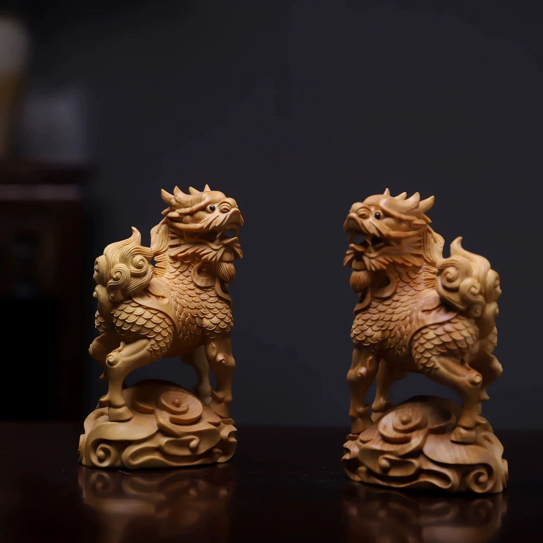 新款中式雕刻玄关麒麟摆件手工雕刻高档客厅办公室瑞兽装饰工艺品