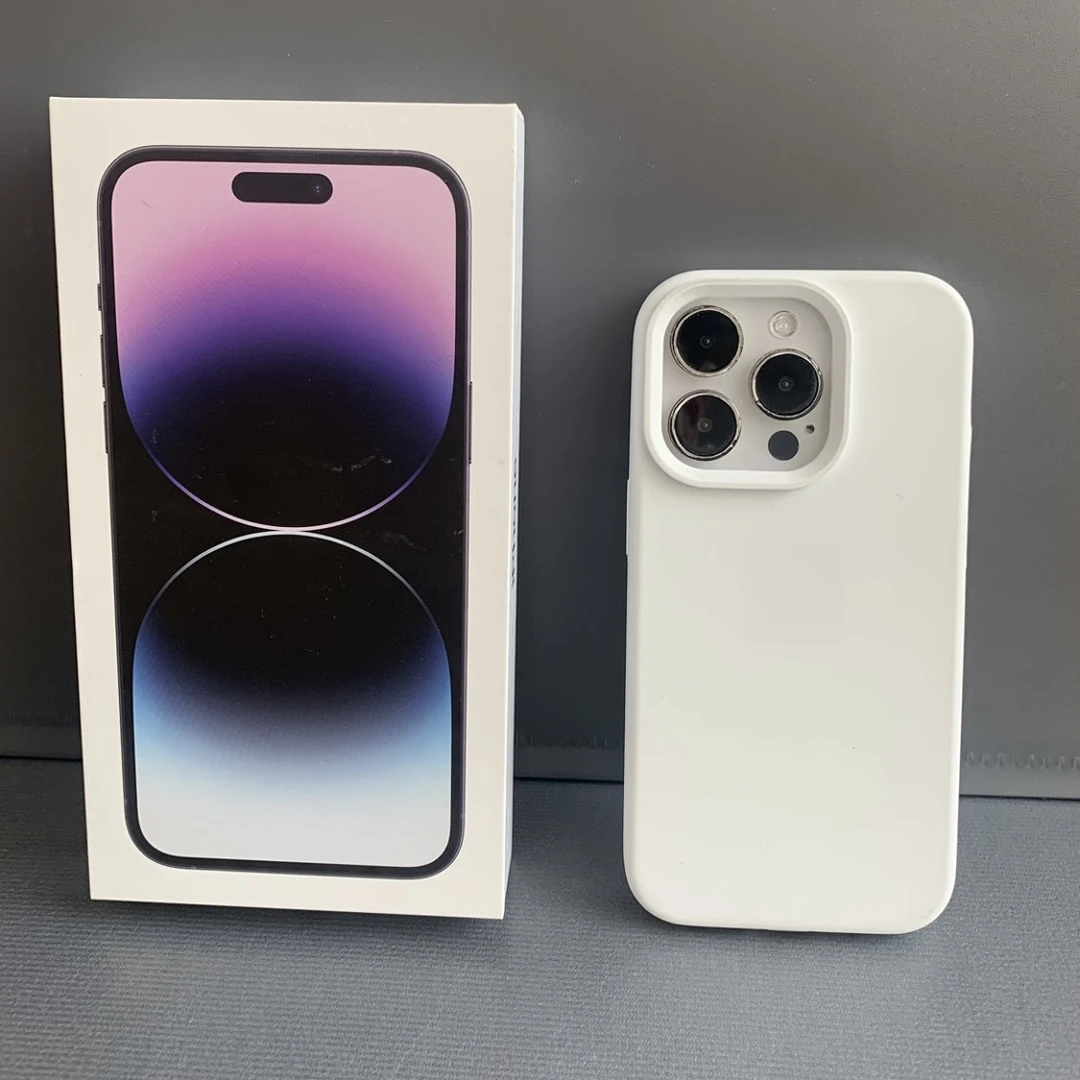 白色iPhone14promax手机壳液态硅胶适用于苹果13prom/11/12套全包