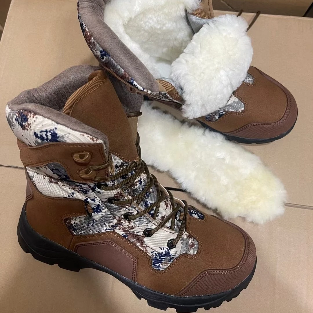 新款寒冬季节秋冬大毛防寒保暖马丁靴加绒雪地靴户外迷彩防寒靴