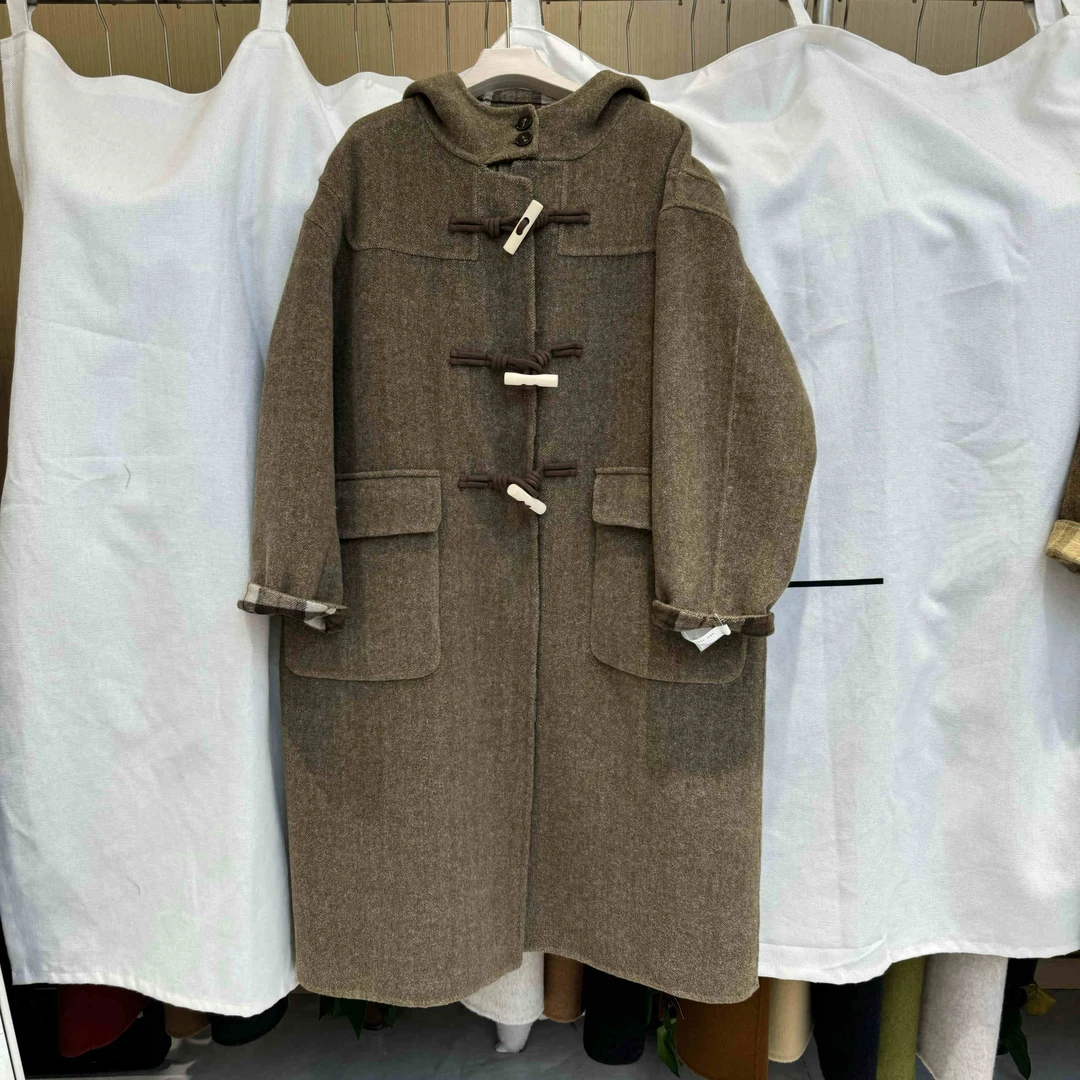 高端牛角扣连帽双面羊毛大衣女长款2024新款秋冬加厚羊毛呢外套