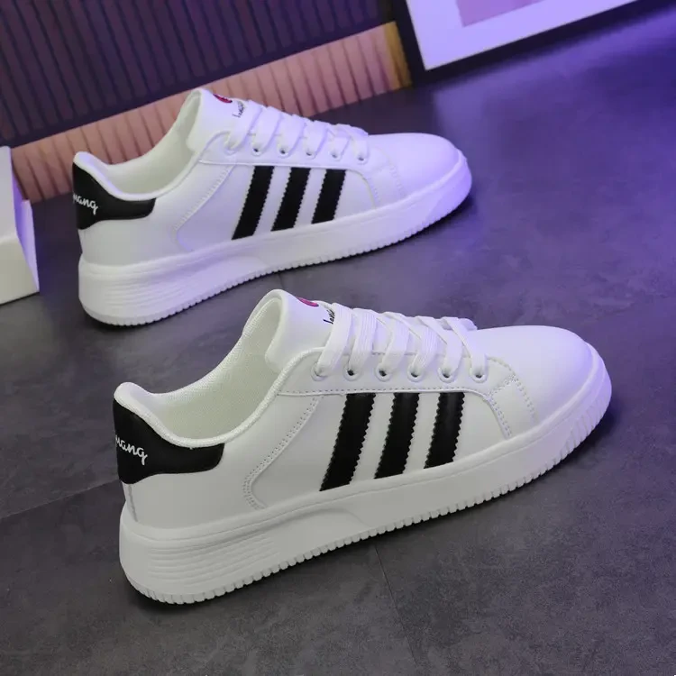 阿迪达斯探锐男鞋皮面透气休闲鞋情侣款小白鞋女轻便软底运动板鞋