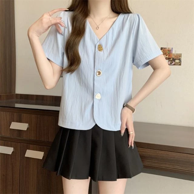 【现货】韩版小香风衬衫上衣装夏季新款设计感小众V领短袖雪纺衫女