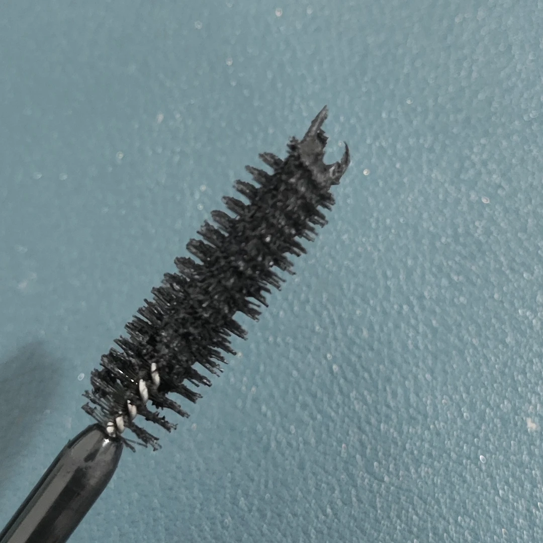 古 浓密款睫毛膏