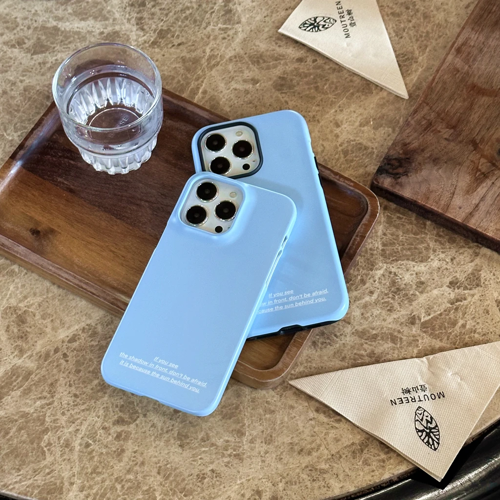 Hishot | 奶蓝色圆边 蓝色适用于 苹果14/15promax简约情侣保护壳